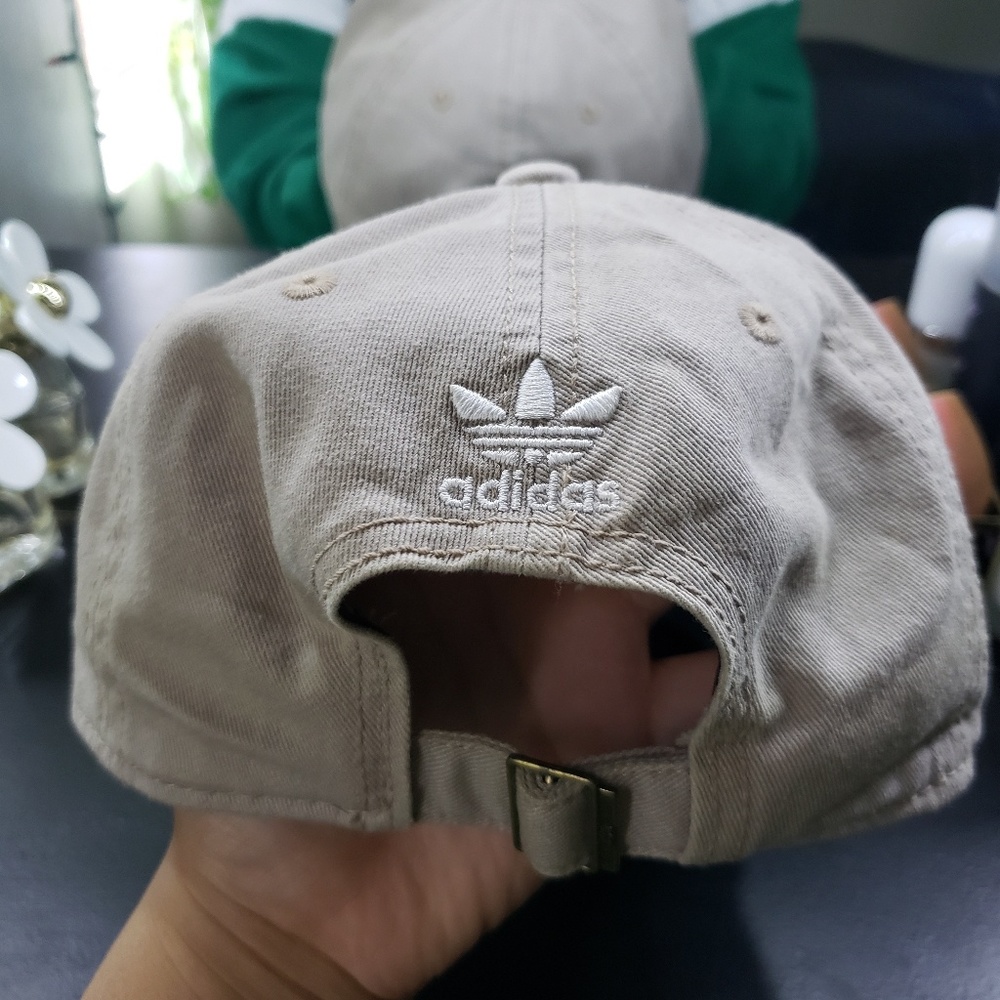 Adidas Cap - Picture 2 of 3